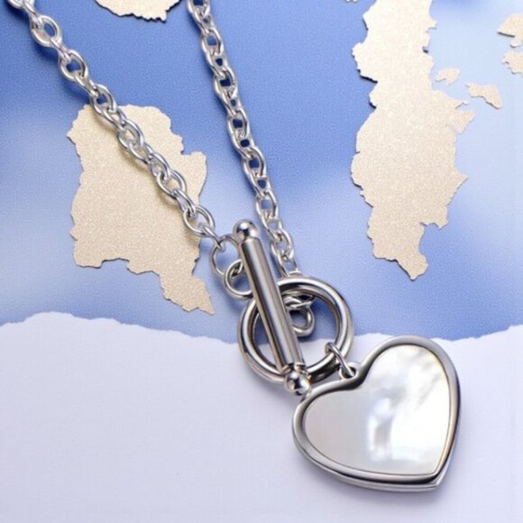 🆕️18K White Gold Plated Heart Jewelry Set 💖 Earrings & Necklace w/ Shell Inlay - Picture 9 of 12